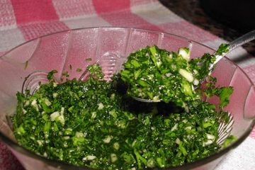 Aderezo de Ajo y Perejil