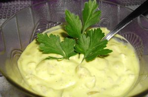 Salsa de Yogur con Aceitunas