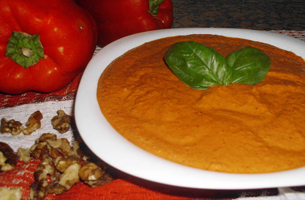 Muhammara. Crema de Pimientos con Nueces