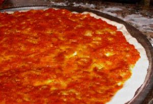 Salsa de tomate casera para pizza