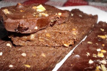 Cómo hacer turrón de chocolate con frutos secos y sin azúcar añadido
