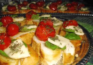 Cómo hacer Bruschettas de Tomate y Ajo
