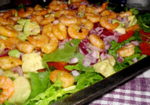 Ensalada de Espinaca con Camarones, fácil y deliciosa